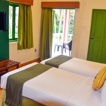 Bambolim Beach Resort Екстер'єр фото