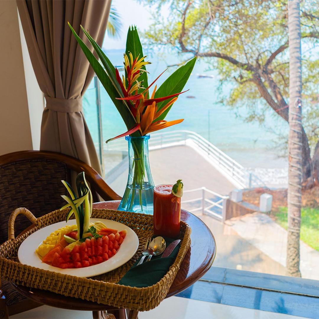 Bambolim Beach Resort Екстер'єр фото