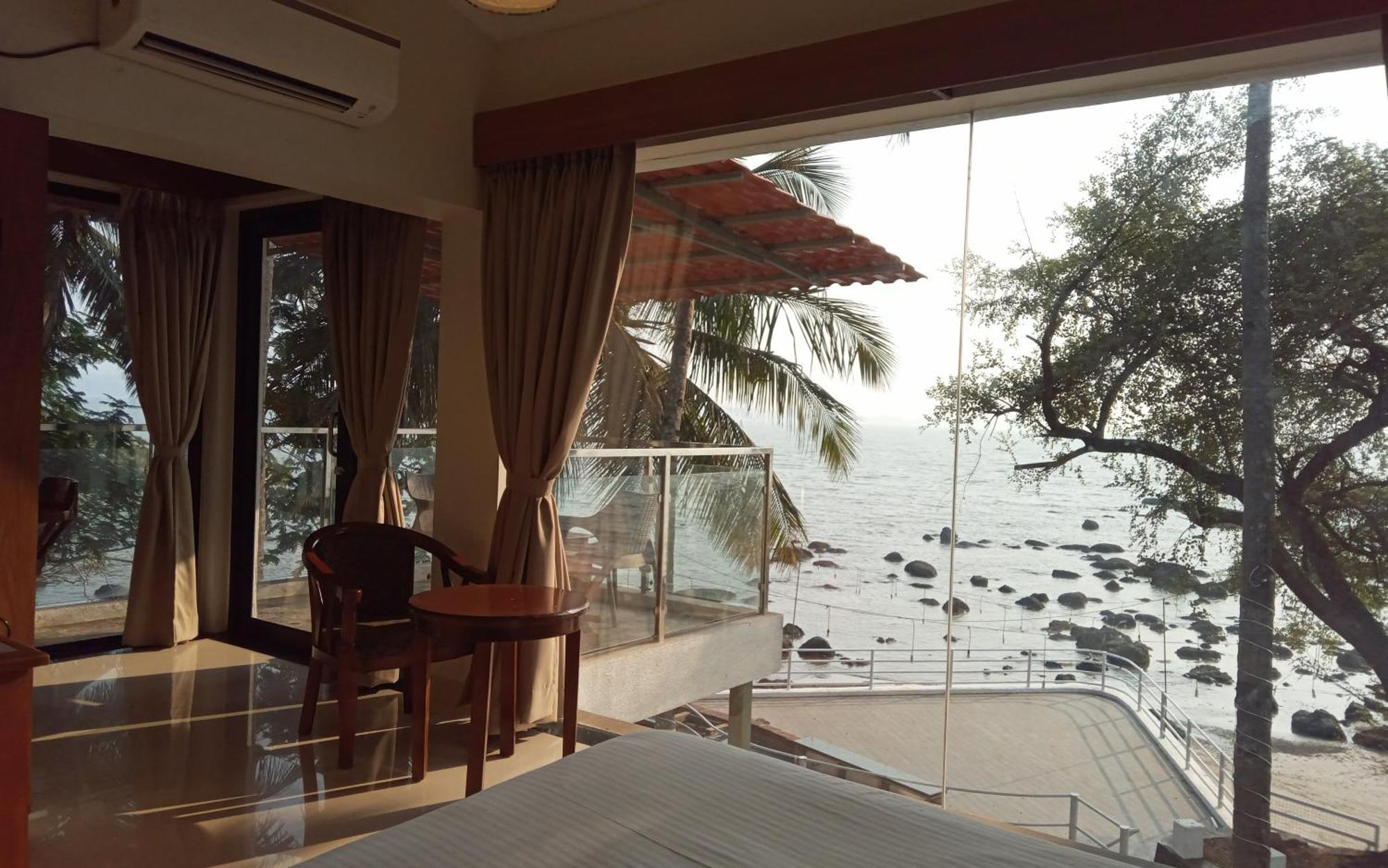 Bambolim Beach Resort Екстер'єр фото